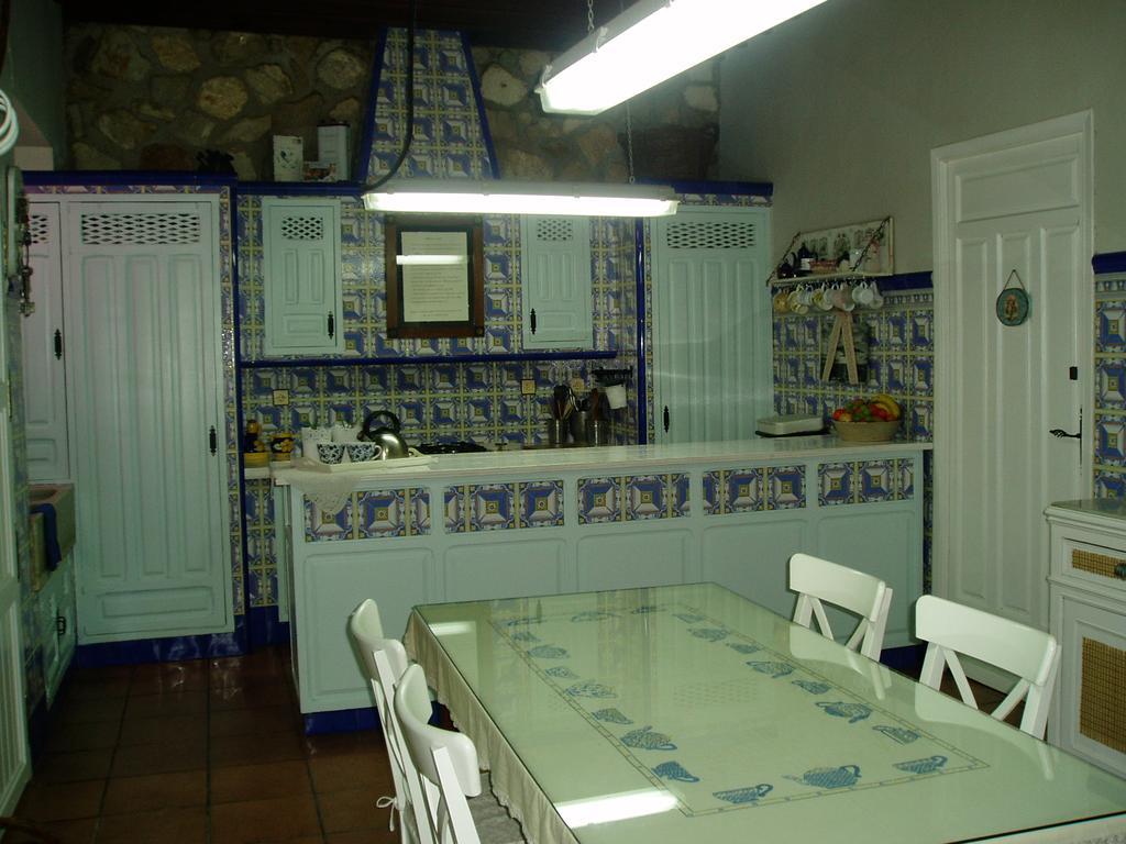 Alojamiento San Juan Bautista กาซอร์ลา ภายนอก รูปภาพ