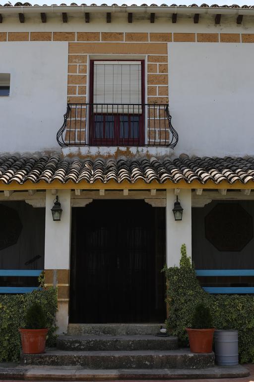 Alojamiento San Juan Bautista กาซอร์ลา ภายนอก รูปภาพ